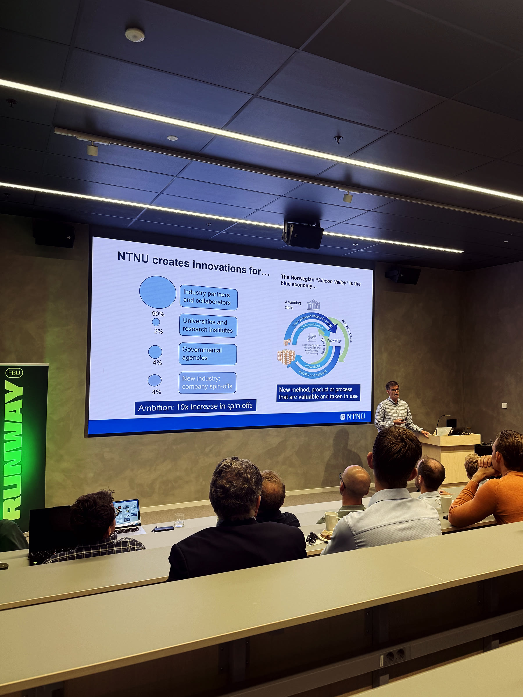Professor Asgeir Sørensen presenting the Norwegian ‘blue economy’ innovation model at Aker Tech House.